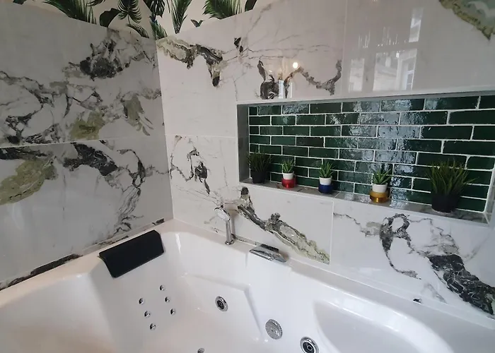 Апартаменты Loft Zen - Jacuzzi - Centre Historique